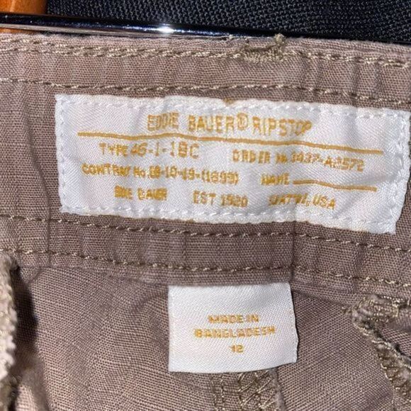 Eddie Bauer khaki cargo ripstop pants - Picture 5 of 6